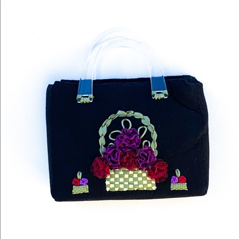 Nwot Black Hand Weaved Acrylic Clear Handle Purse